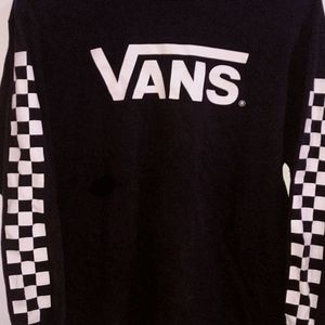 Long sleeved vans shirt
